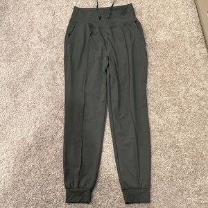 Old Navy High Rise Jogger
